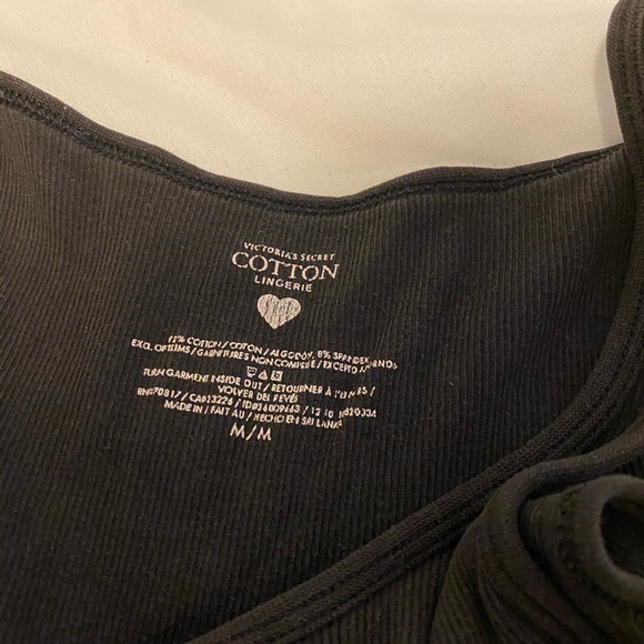 Tank top - Picture 3 of 3